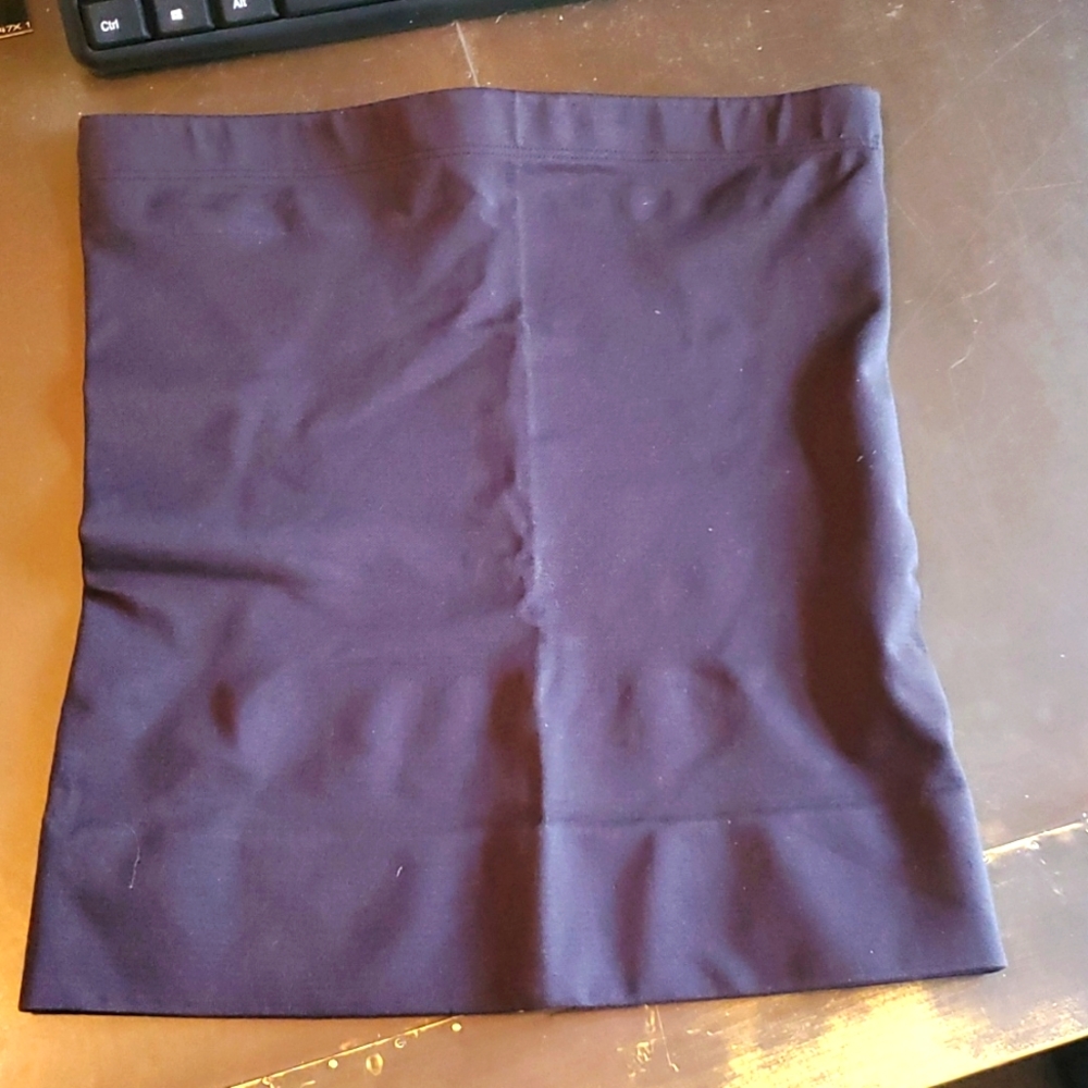 NEW Waist shapewear. Size Medium NEW